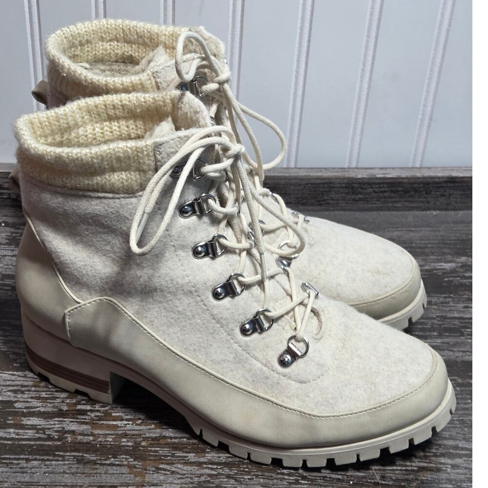 Just Fab Sinclaire Women's Cream Sweater Lace Up Heeled Ankle Boots Size 9.5
